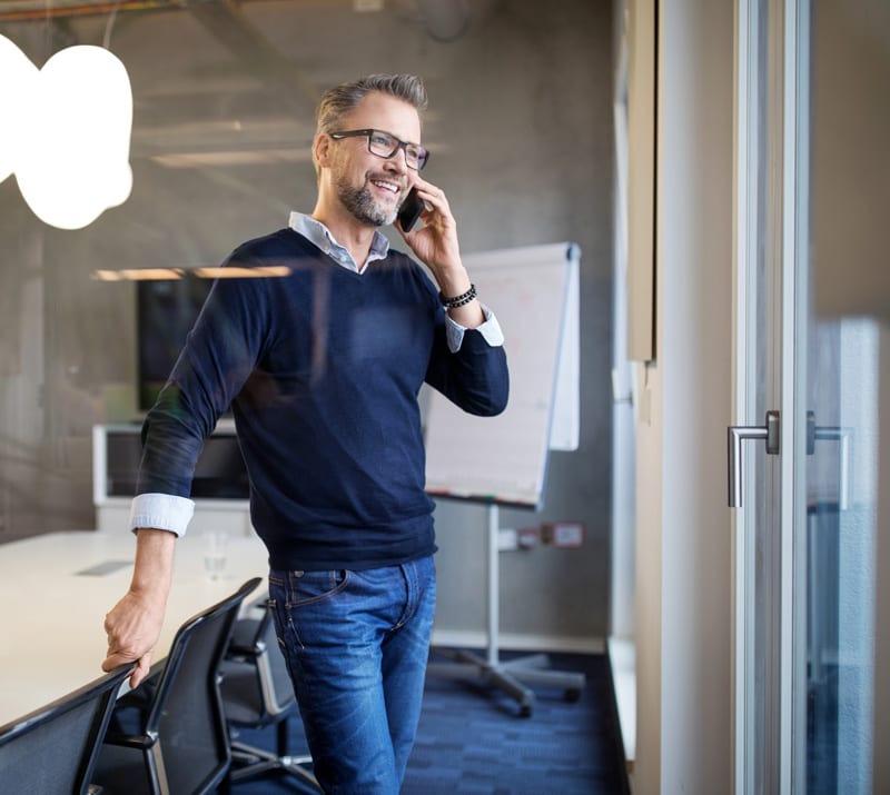 dude-on-phone-GettyImages-1132121687
