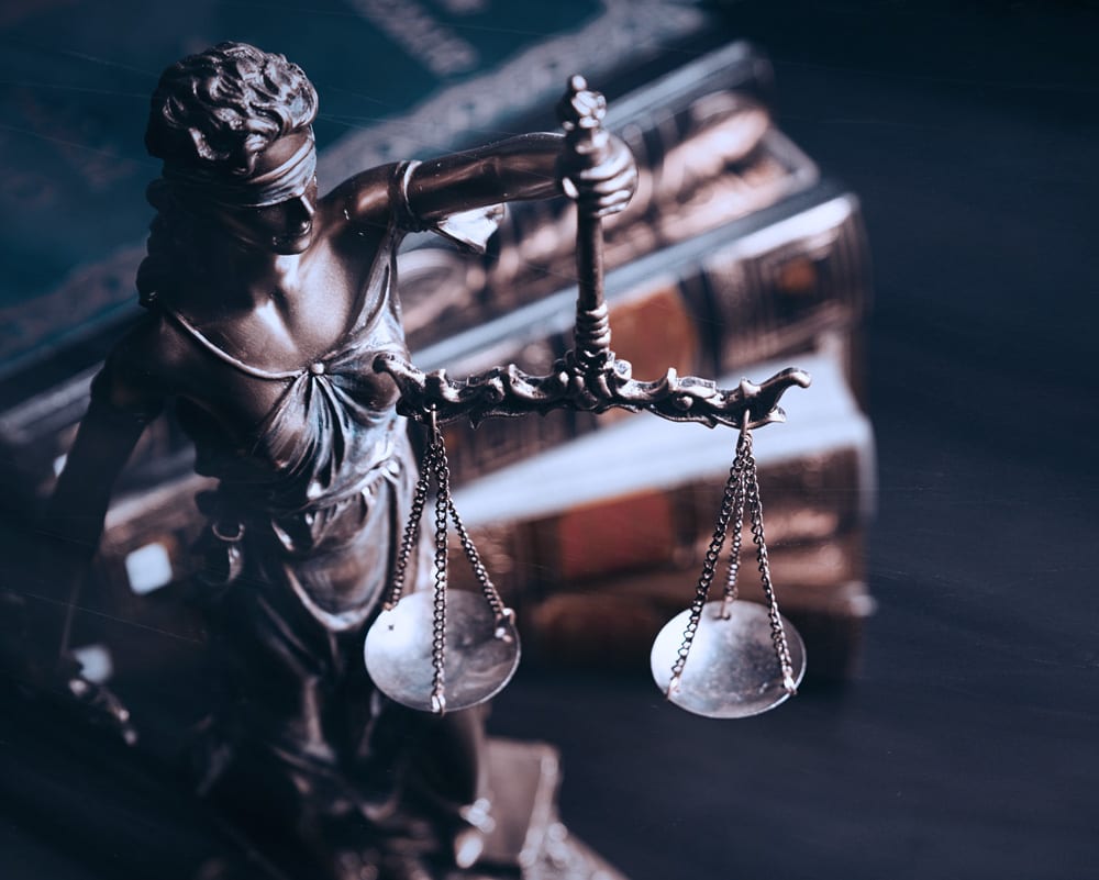 lady-justice-2-GettyImages-1181406745